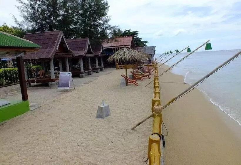 Blue Andaman Lanta Resort