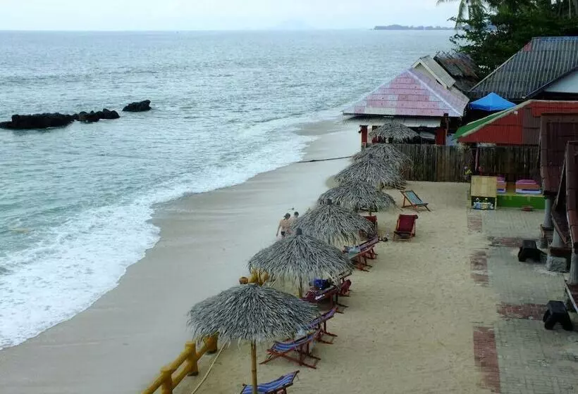 Blue Andaman Lanta Resort