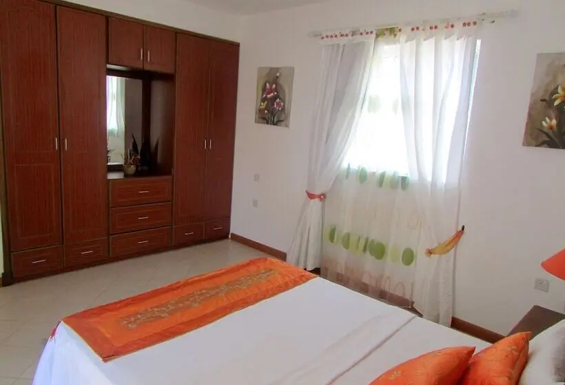 Golden Rod Villa