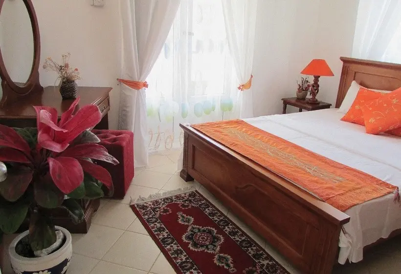 Golden Rod Villa