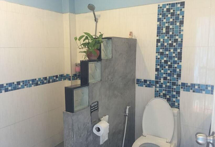 ホテル Baan Suan Ta