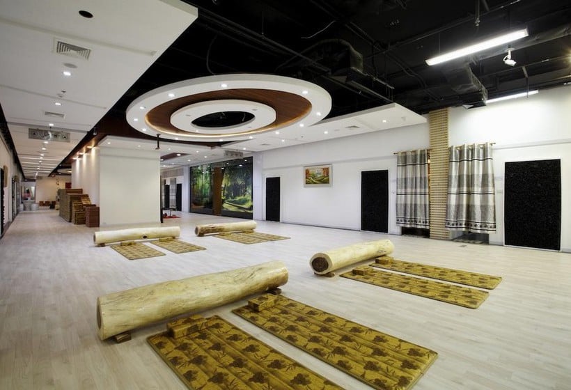 Hotel Càpsula WhyNot Backpackers