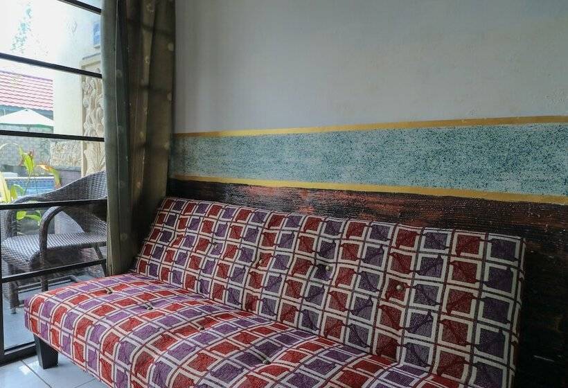 בית מלון כפרי Hawaii Bali Villa