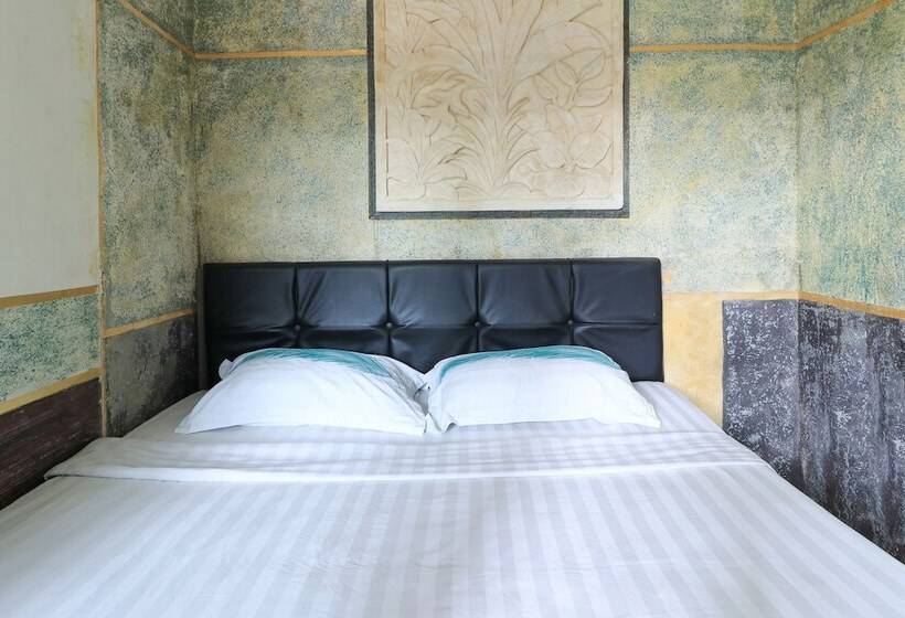 בית מלון כפרי Hawaii Bali Villa