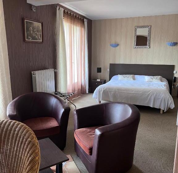 هتل Hostellerie Saint Clément