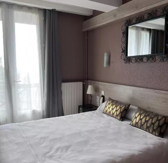 ホテル Hostellerie Saint Clément