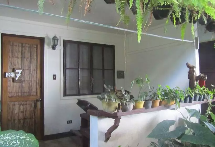 فندق Islandfront Cottages