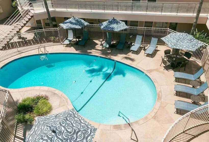 Otel La Jolla Riviera Inn