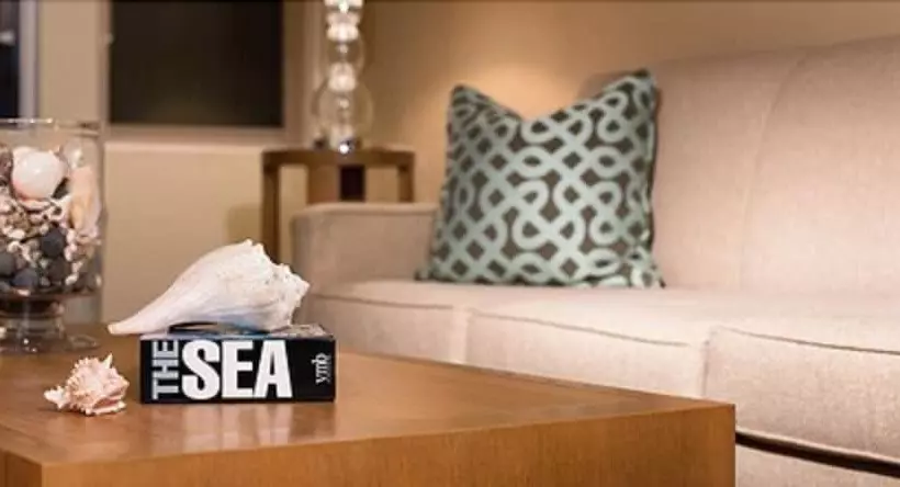 Otel La Jolla Riviera Inn