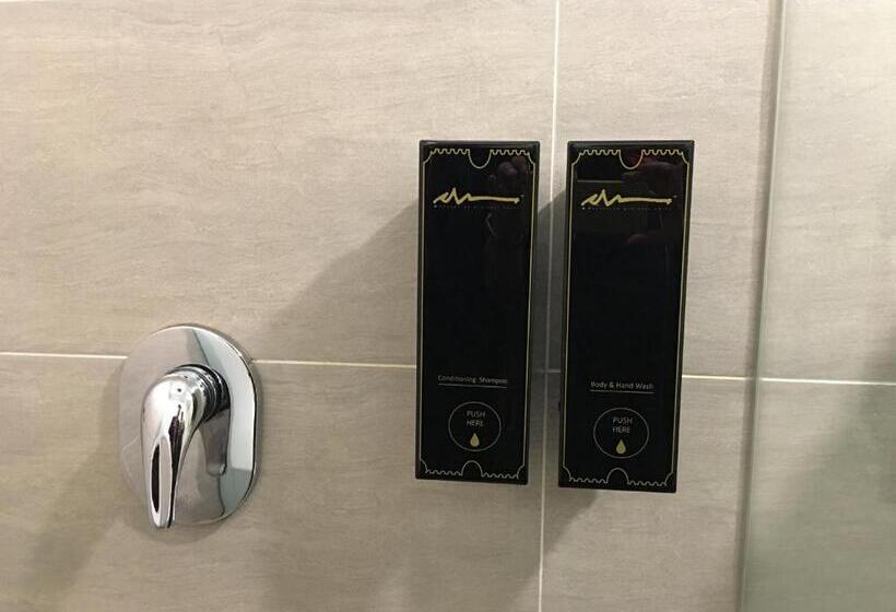 Manhattan Business Hotel Damansara Perdana