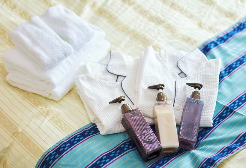 בית מלון כפרי Peaceisland Naha