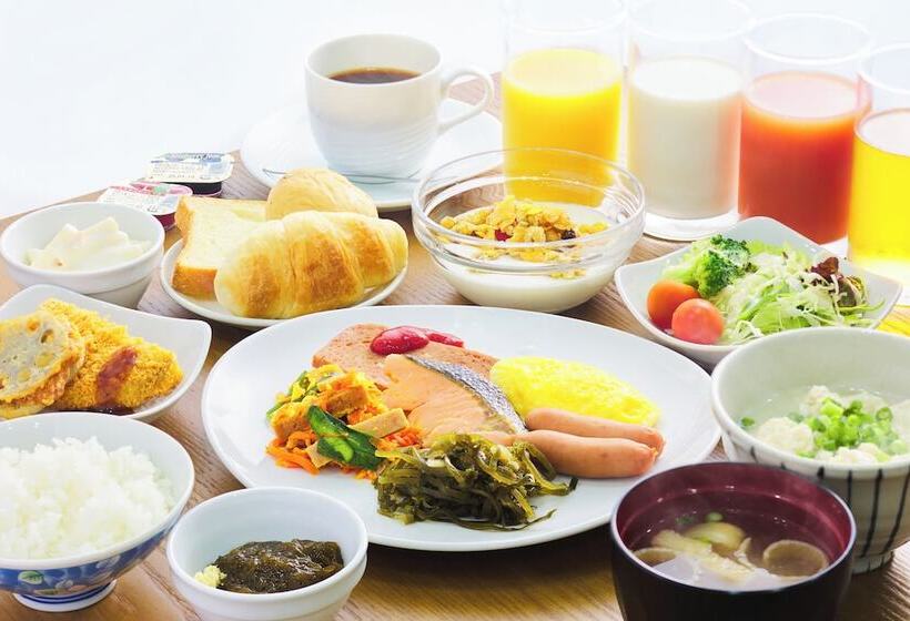 בית מלון כפרי Peaceisland Naha