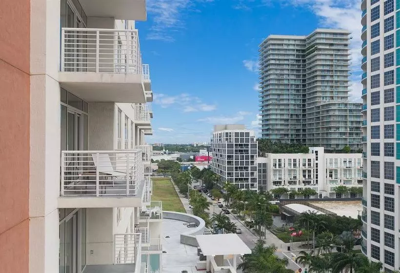 Szálloda Sky City Suites at Midtown