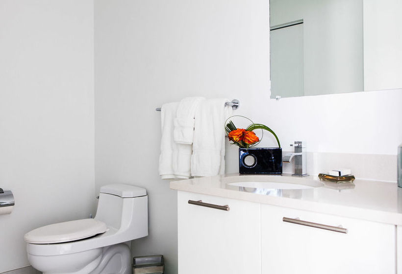 酒店 Sky City Suites at Midtown