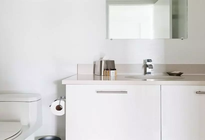 Szálloda Sky City Suites at Midtown