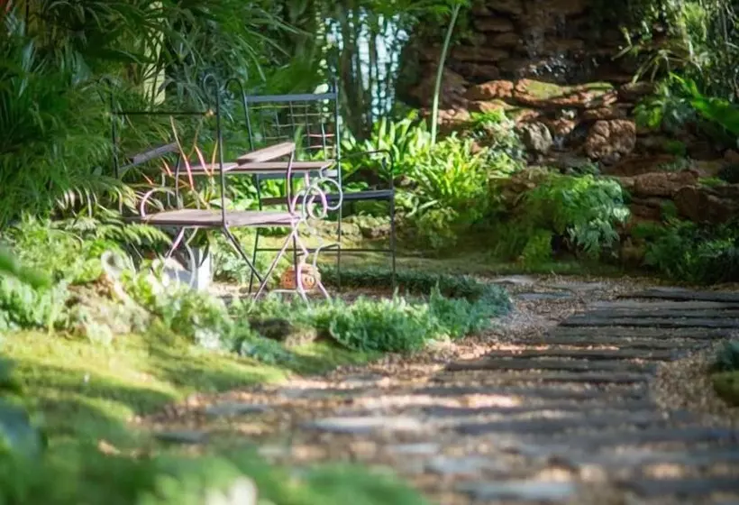 Отель Tl Residence