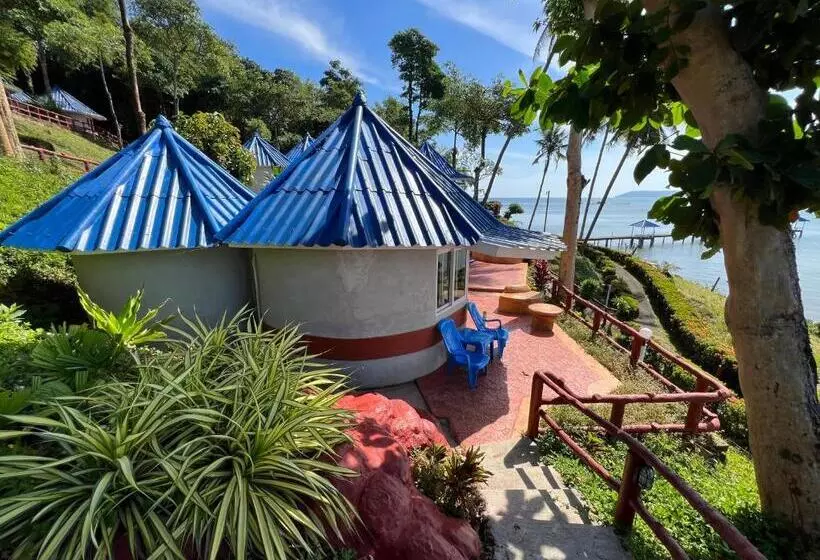 Koh Mak Buri Hut Natural Resort