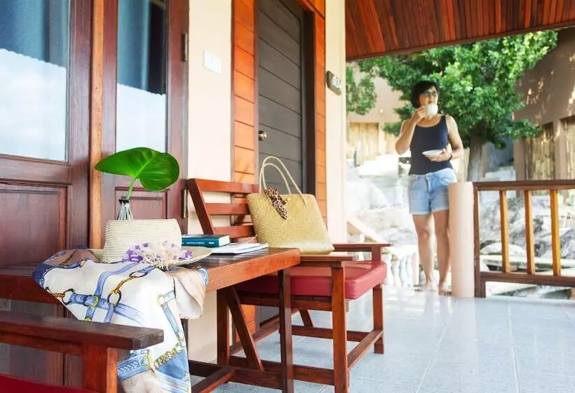 Koh Tao Relax Freedom Beach Resort