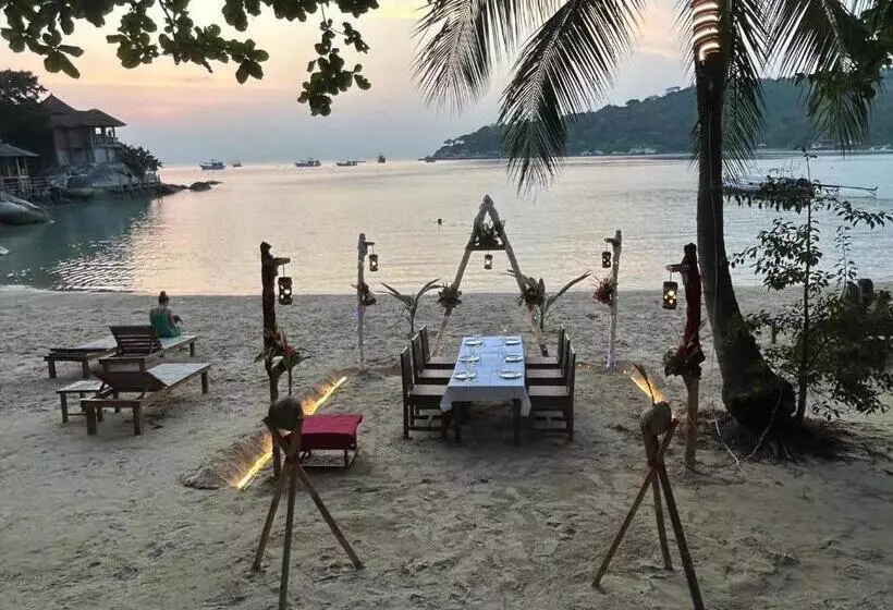 Koh Tao Relax Freedom Beach Resort