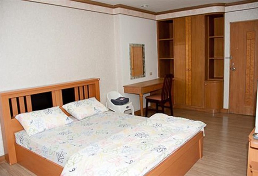 Lotus Condo Downtown