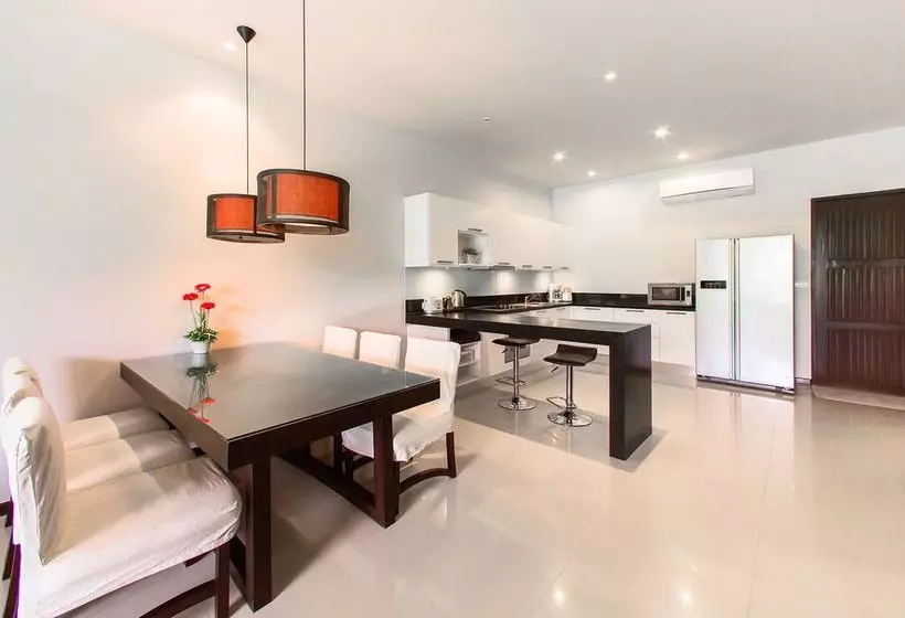 Onyx Villas By Tropiclook