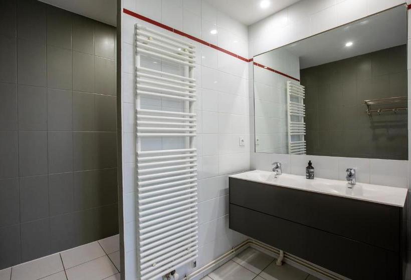 پانسیون Le Château Des Forges