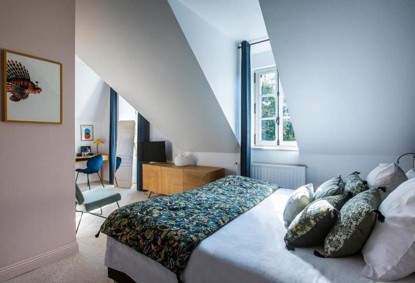 پانسیون Le Château Des Forges