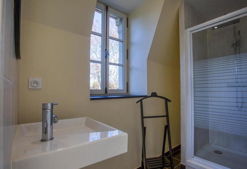 پانسیون Le Château Des Forges