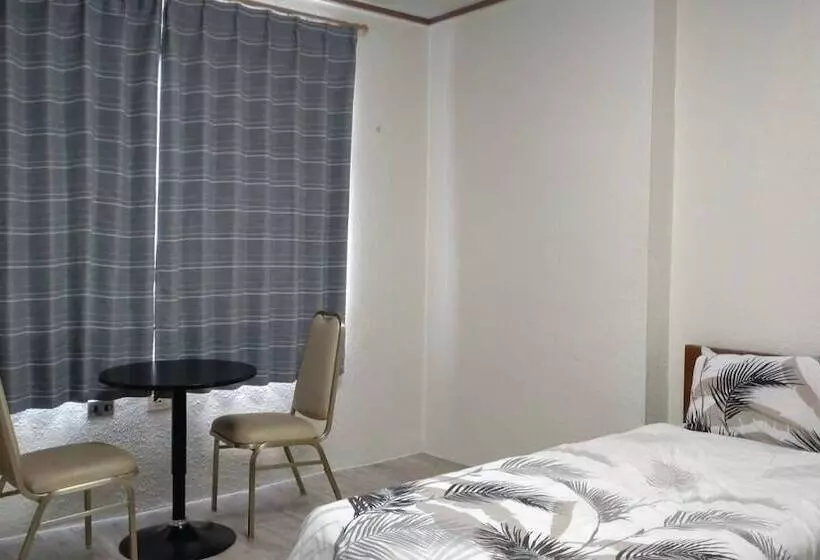 بنسيون Minshuku Seaside House Dugong