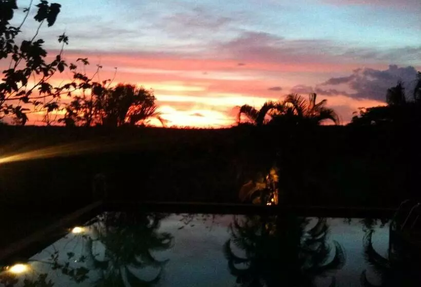 Bamboo Hideaway Resort