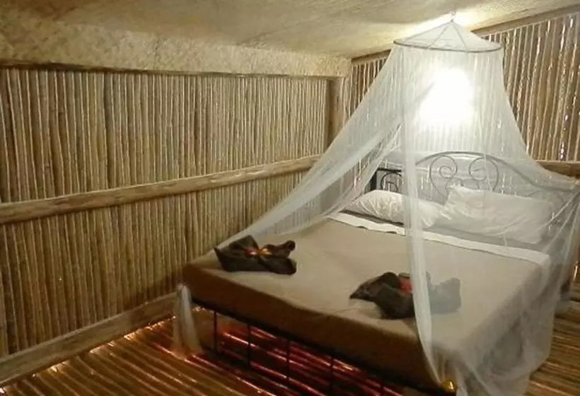 Bamboo Hideaway Resort