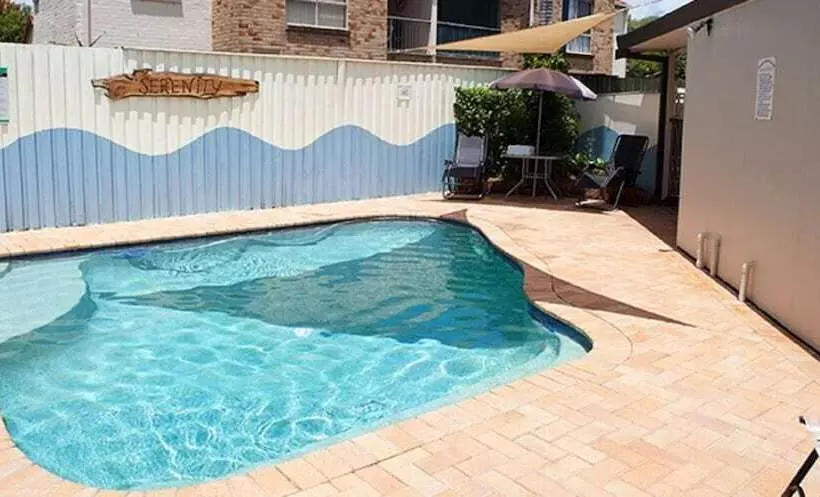 Cleveland Visitor Villas Motel