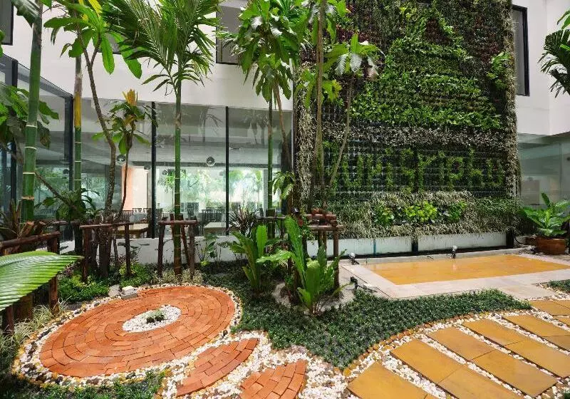 בית מלון כפרי Buri Sriphu