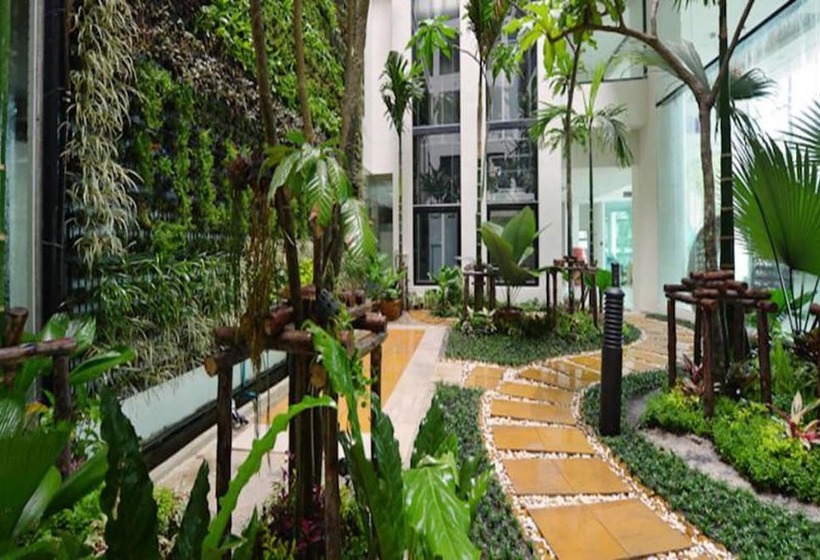 בית מלון כפרי Buri Sriphu