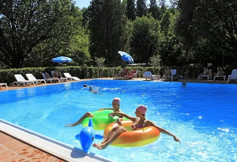 هتل Glamping Siena