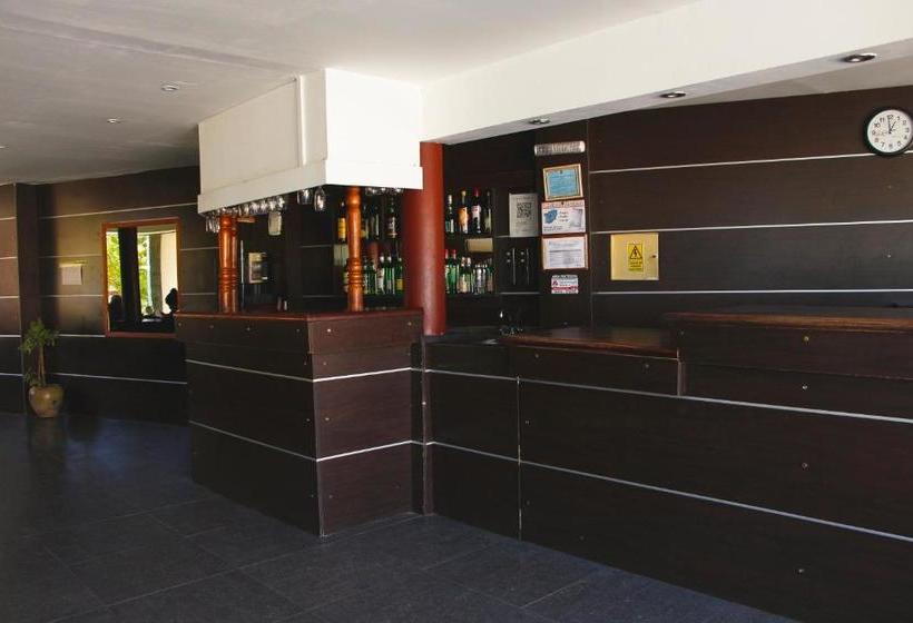 فندق Cana Blaya Apart