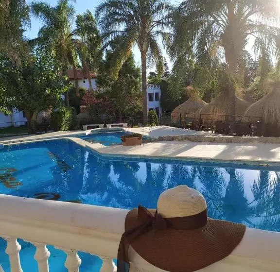 Hotel Cana Blaya Apart