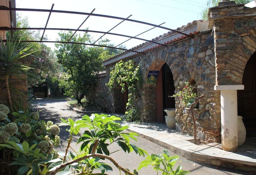 هتل Chambres D Hôtes Le Clos Des Oliviers