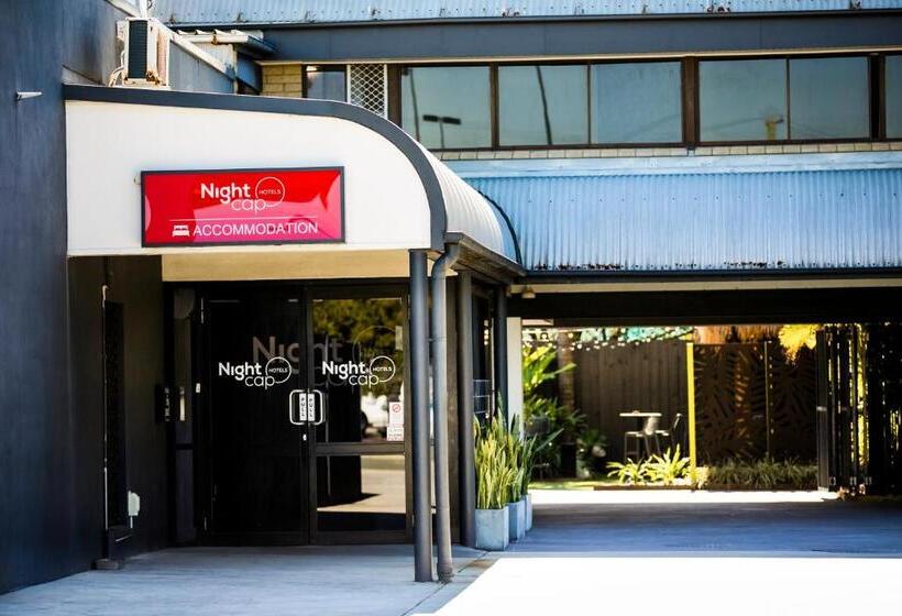 בית מלון כפרי Nightcap At Kawana Waters