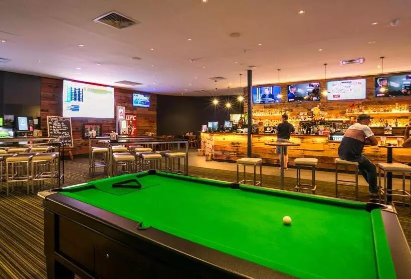 Hotel Nightcap At Kawana Waters