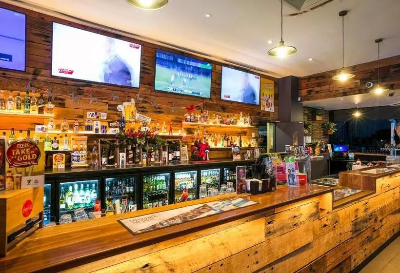 Hotel Nightcap At Kawana Waters