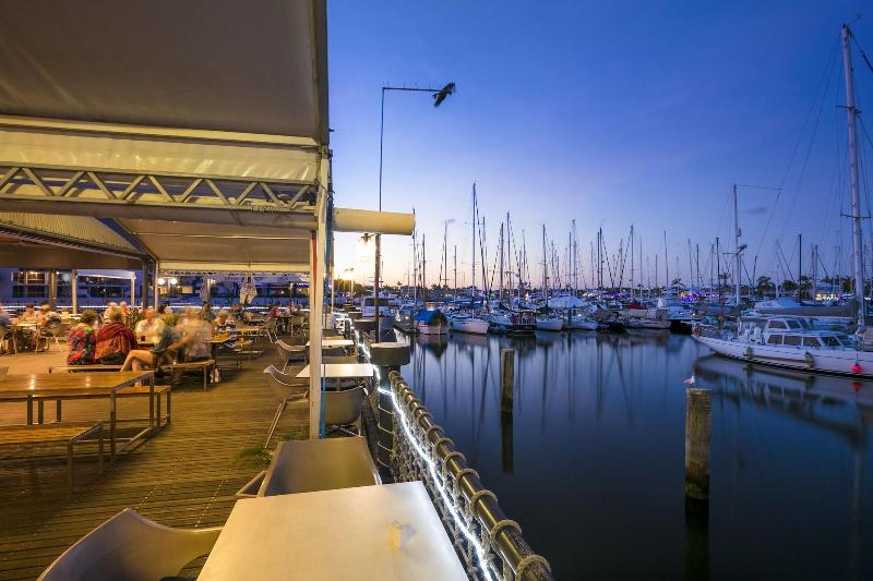 בית מלון כפרי Nightcap At Kawana Waters