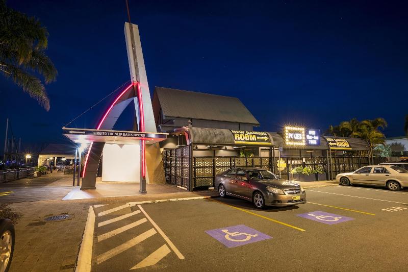 בית מלון כפרי Nightcap At Kawana Waters