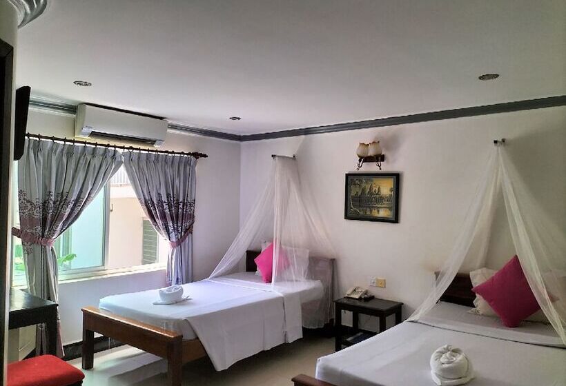 هتل Parent Heritage Angkor Villa