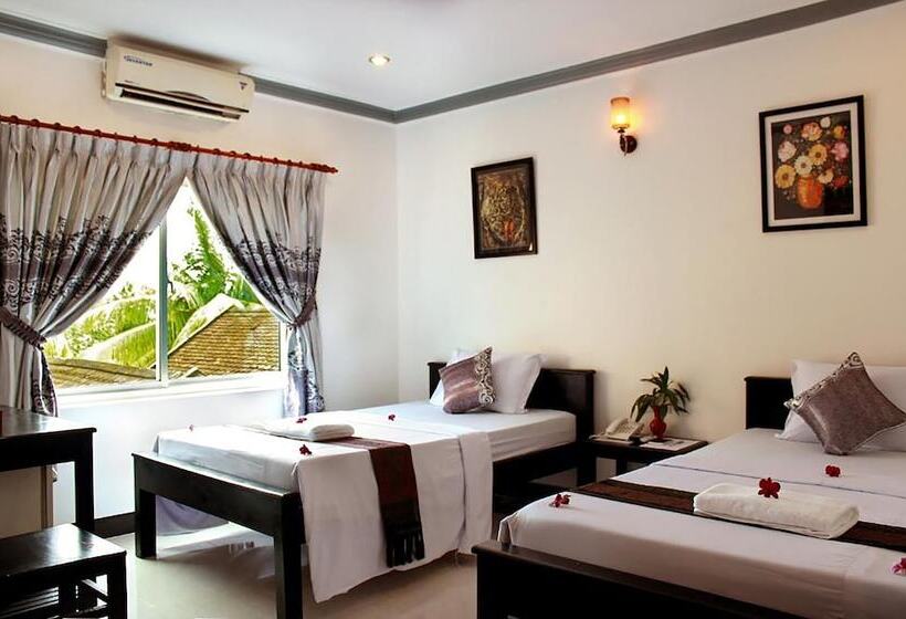 هتل Parent Heritage Angkor Villa