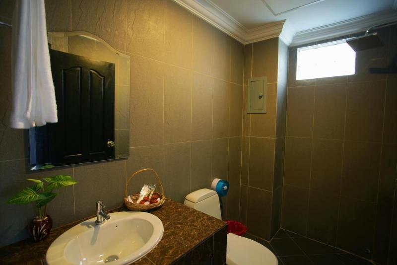 هتل Parent Heritage Angkor Villa