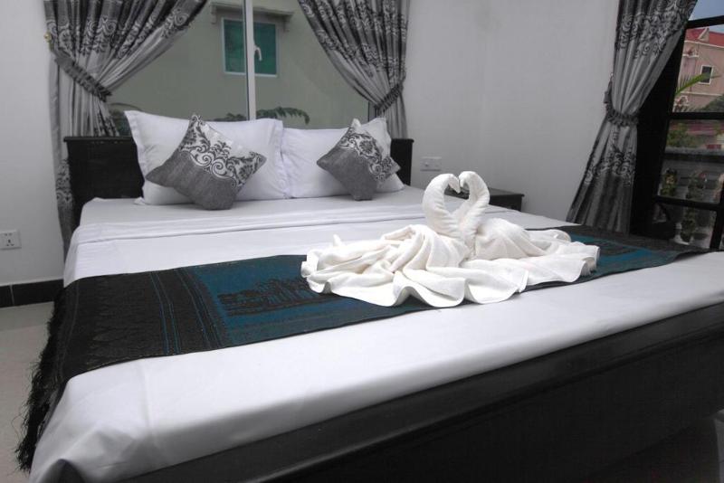 هتل Parent Heritage Angkor Villa