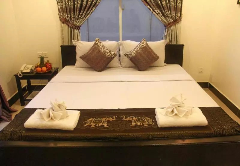 هتل Parent Heritage Angkor Villa