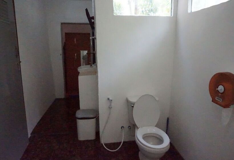 酒店 Pine Bungalow