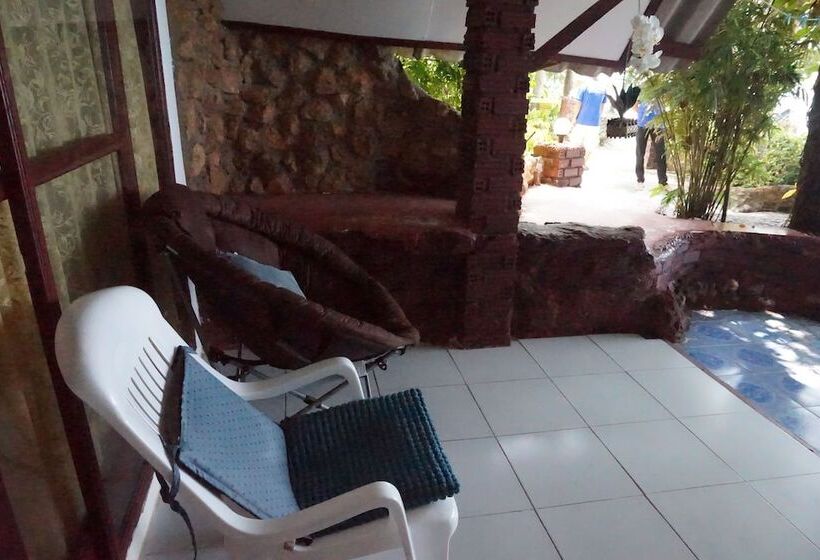 酒店 Pine Bungalow